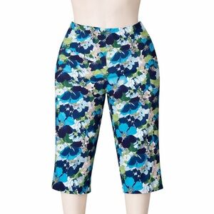 Kathy Ireland PLUS Blue/Green/Cream Floral Side Zip Capris (22)